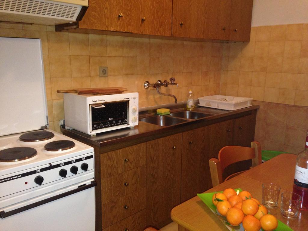 Love Greece Apartments Nafplio Bagian luar foto